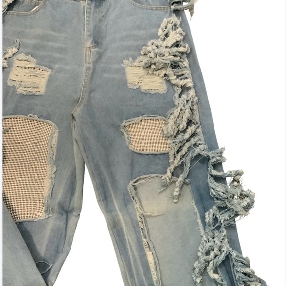 High Waist Ripped Boyfriend Jeans NWOT - Picture 4 of 7